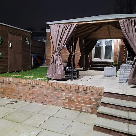 Apartament Perfect For Exploring Birmingham Zewnętrze zdjęcie